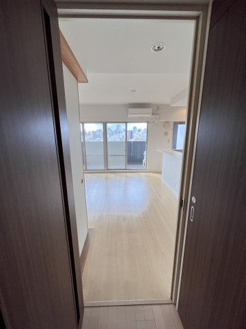 大阪市都島区毛馬町２丁目の賃貸マンションの居間・リビング