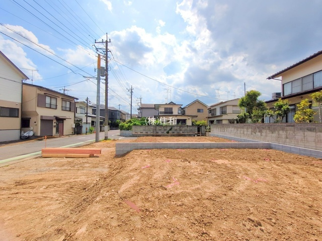 富士見市水谷東１丁目の新築一戸建の前面道路含む現地写真