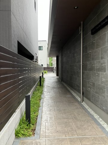 【設備】 | Hebel Builds Haneda | あると便利な宅配ボックス