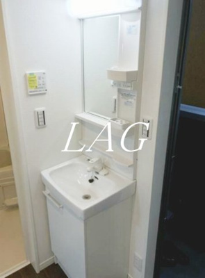 【洗面所】 | IX中板橋 | 独立洗面台です。