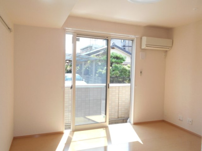 【居間・リビング】 | セータ サクラーレ | おしゃれな居間です