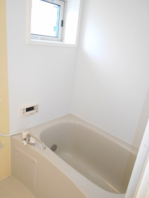 【浴室】 | セータ サクラーレ | 落ち着いた空間のお風呂です