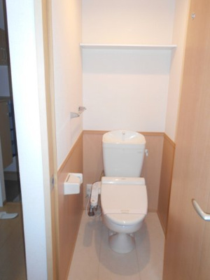 【トイレ】 | セータ サクラーレ | 清潔感のあるトイレです