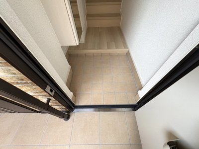 【玄関】 | ビーナスベルト