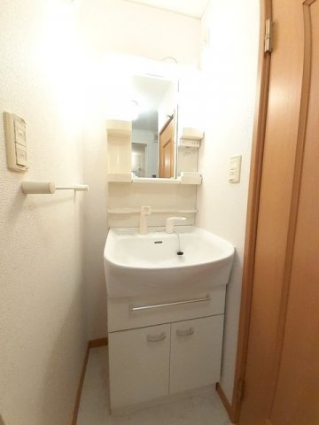 ティーズ・ウィンヒルⅣの洗面所