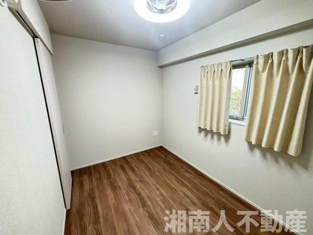 クリオ湘南江ノ島グランマーレの洋室|コンパクトで使いやすい洋室です