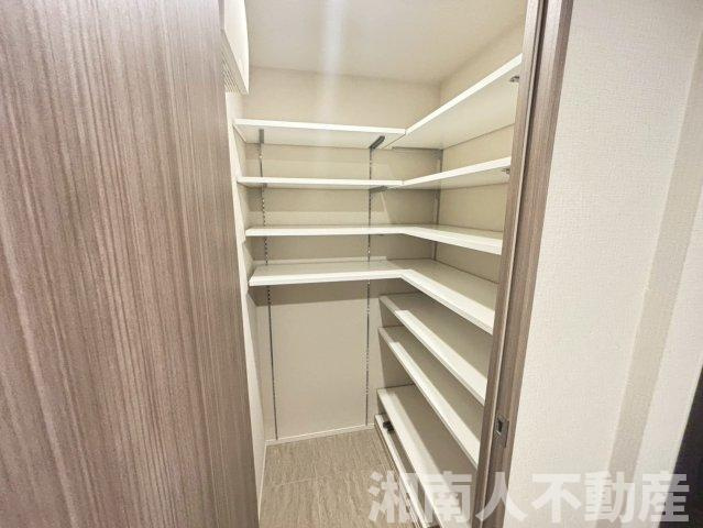 クリオ湘南江ノ島グランマーレの収納|便利な収納スペースです