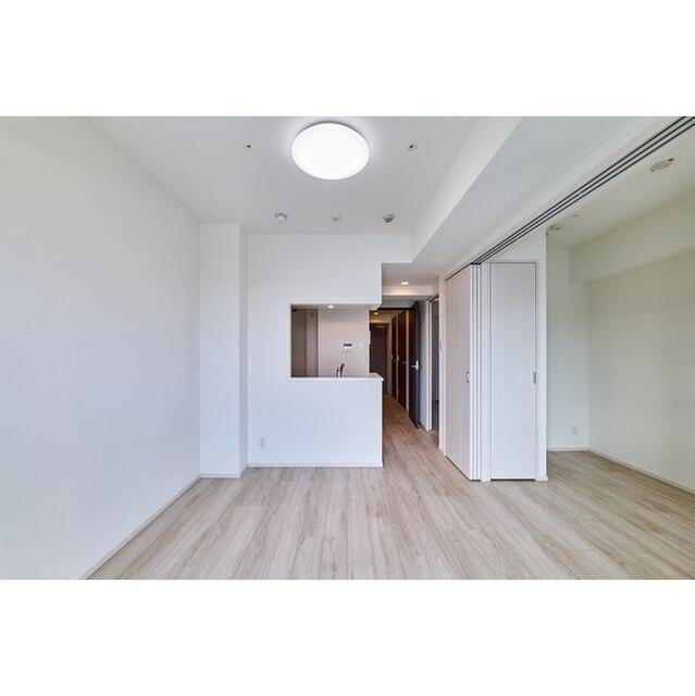 Augusta Residence 新小岩の居間・リビング