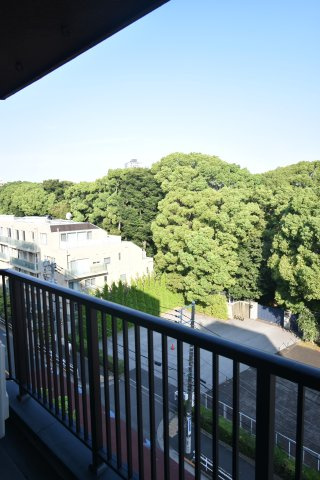 【バルコニー】 | 第二高輪ハウス　仲介手数料無料＋30万円現金プレゼント中