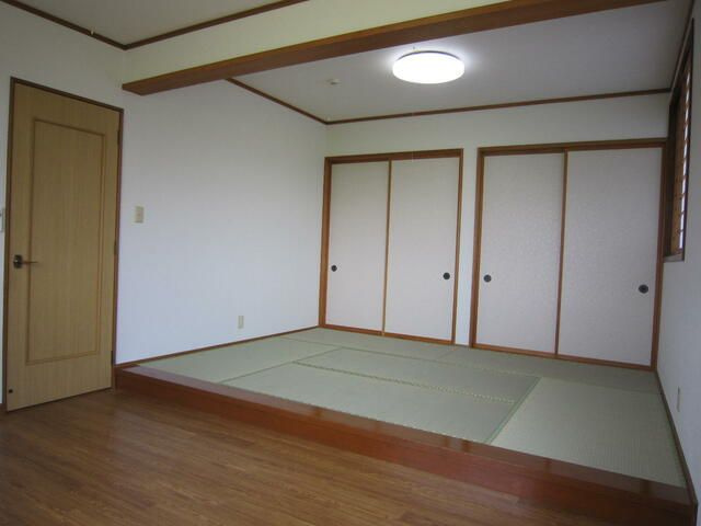 【居間・リビング】