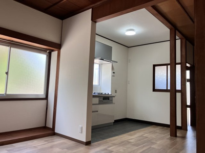 【居間・リビング】 | 魚住町住吉3丁目貸家