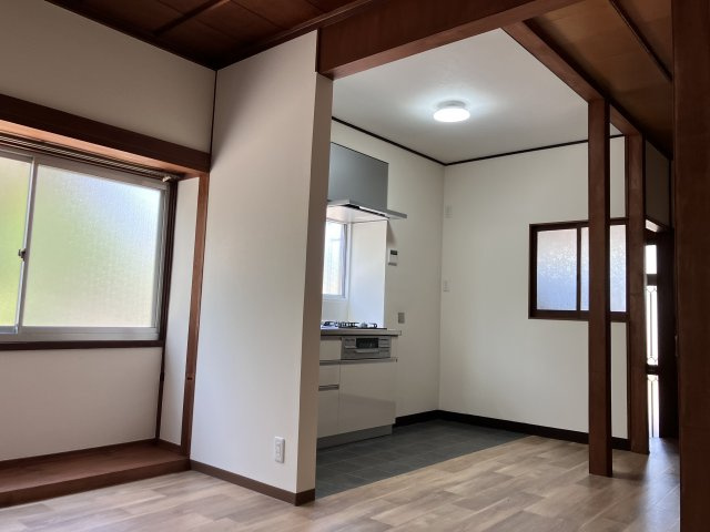 【居間・リビング】 | 魚住町住吉3丁目貸家