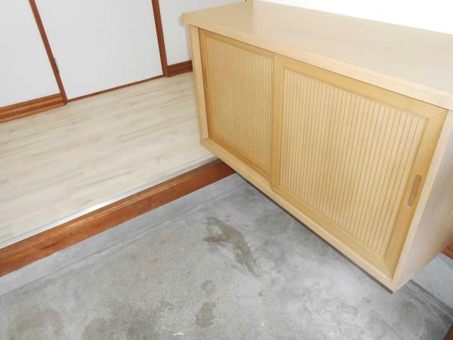 カネ山ハイツB（光和）の玄関