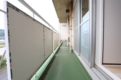 【バルコニー】 | ビレッジハウス平生第二2号棟 | ビレッジハウスの同一物件・同一タイプの間取りの写真です