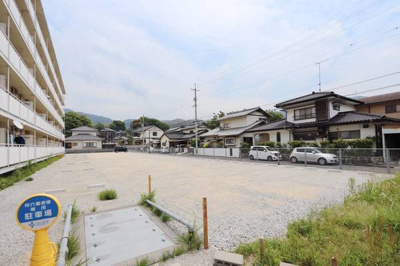 【駐車場】 | ビレッジハウス平生第二2号棟 | カースペースがあります