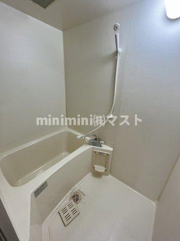 ボンジュール九条南の浴室|※別号室参考写真