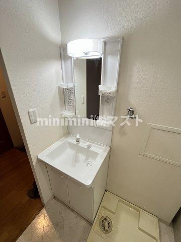 ボンジュール九条南の洗面所|※別号室参考写真