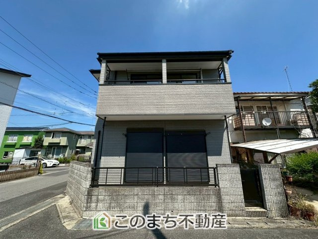 宇都宮市針ヶ谷町中古戸建の外観|閑静な住宅地は、伸び伸びスローライフを叶えてくれます。自然豊富な季節の移ろいを身近に感じられる環境で子育てすれば、お子様もきっと素直に成長してくれるはずです！
