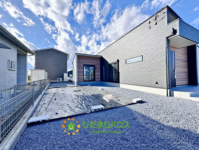 ワイウッドコート加須市多門寺第11期　新築一戸建て　03の庭|2025/11/10　撮影