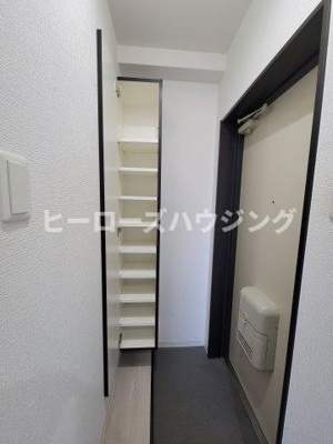 【玄関】 | エクセル服部