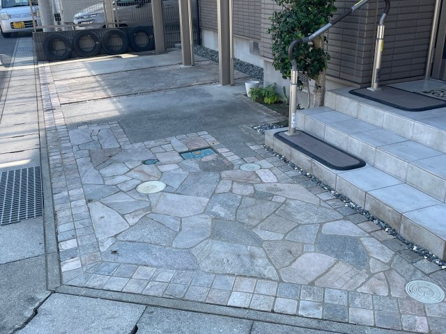 藤岡市藤岡　中古1580の駐車場