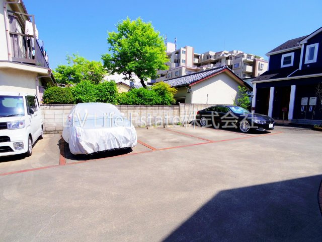 ビガライトビレッジIIの駐車場