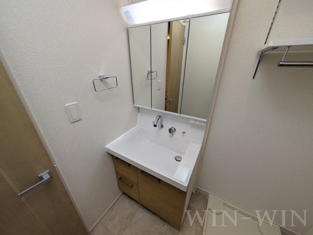 フェリックスコート西内張ノースの独立洗面台|イメージ（同施工会社同一モデルの写真です）