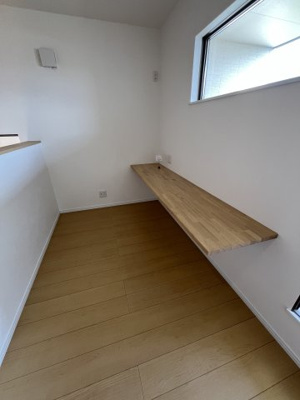 【その他共用部分】 | 大津市高砂町27　新築戸建 | 2階にカウンターテーブルがございます