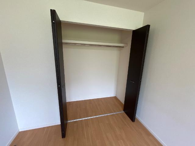 ガーデンハイム椿の収納|クローゼット