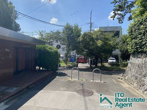 北白川小倉町 中古戸建の周辺