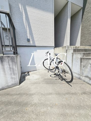 【その他共用部分】 | リブリ・パリュール | 駐輪場です。