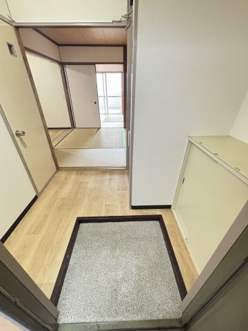 【玄関】