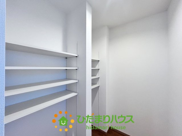 ワイウッドコート久喜市青葉第７期　新築一戸建て　01の収納