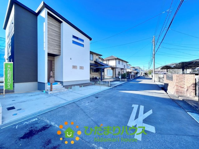 ワイウッドコート久喜市青葉第７期　新築一戸建て　01の前面道路含む現地写真|2025/12/15　撮影