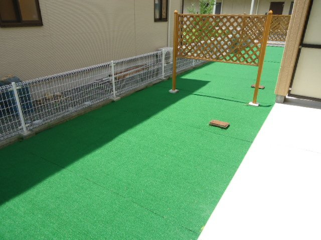 ＡＢＥＥＹ　ＲＯＡＤのバルコニー|専用庭（１階のみ）（イメージ）