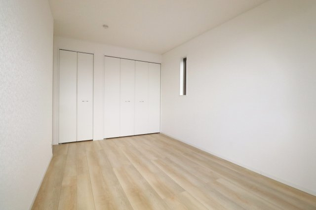 郡山市大槻町字三角田　　　２号棟　　　大槻小学校、大槻中学区の収納