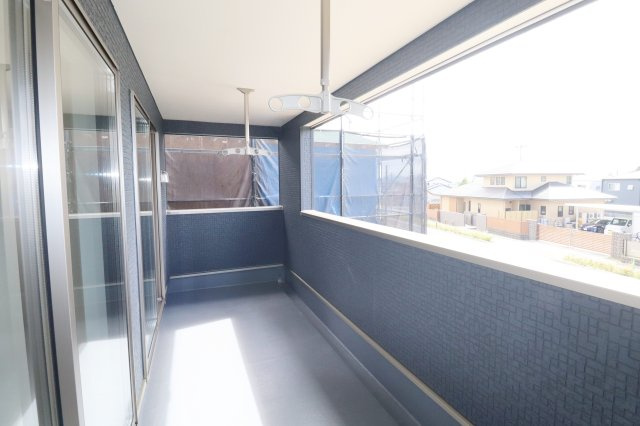 郡山市大槻町字三角田　　　２号棟　　　大槻小学校、大槻中学区の洋室