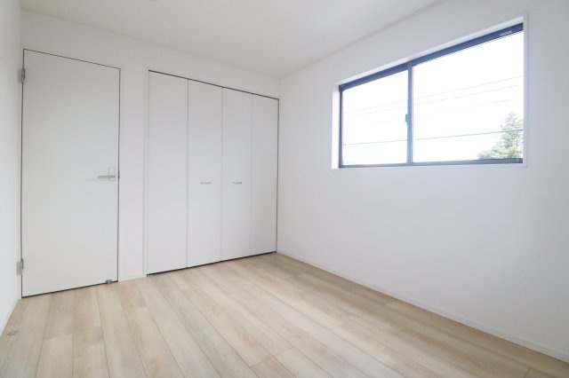 郡山市大槻町字三角田　　　２号棟　　　大槻小学校、大槻中学区の収納