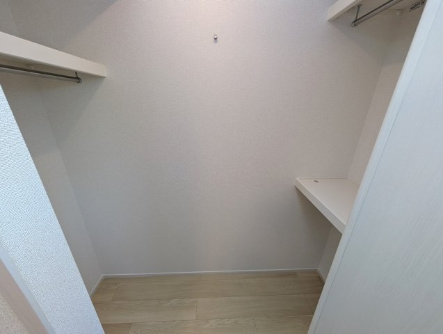 フェリックスコート西内張サウスの収納|イメージ（同施工会社同一モデルの写真です）