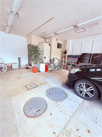 黒木町中古戸建の駐車場