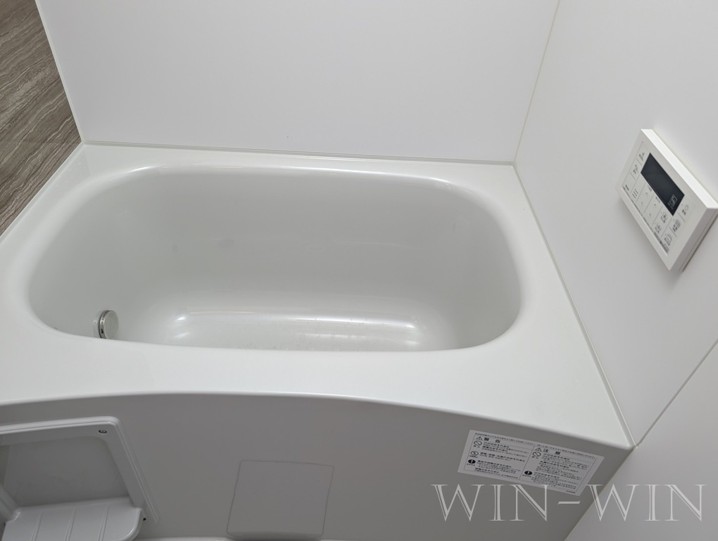 ヒカルサ豊橋佐藤 Ⅰの浴室