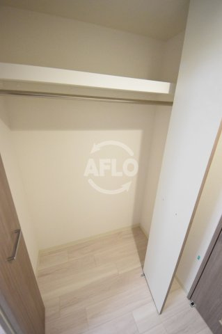 プレサンス堺筋本町センティスの収納|プレサンス堺筋本町センティス　クローゼット
