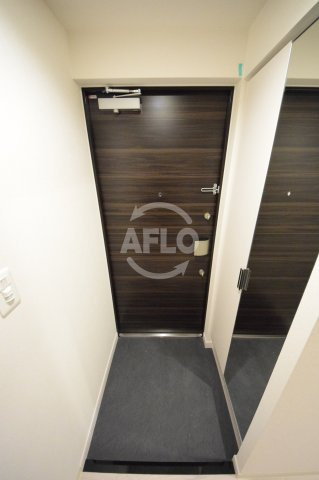 プレサンス堺筋本町センティスの玄関|プレサンス堺筋本町センティス　玄関