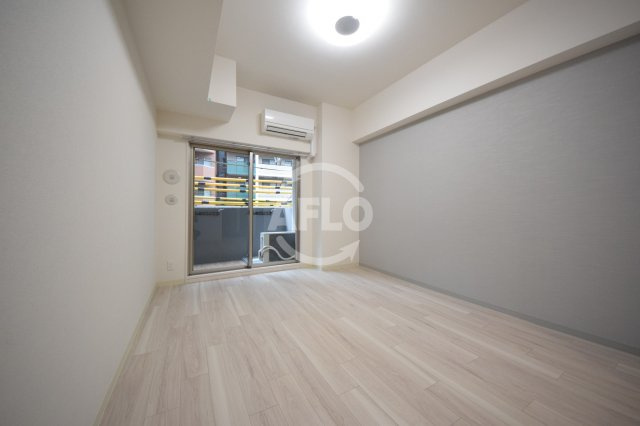 プレサンス堺筋本町センティスの居間・リビング|プレサンス堺筋本町センティス　リビング