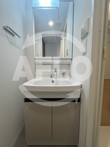 レジュールアッシュ谷町四丁目グランクラス　南大江小学校区の独立洗面台|レジュールアッシュ谷町四丁目グランクラス　独立洗面台