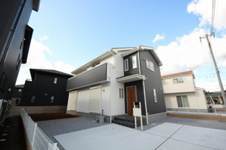 【外観】 | Livele Garden.S 鹿沼千渡第8 | 〇外観〇
土地面積：204.57㎡　建物面積122.90㎡　/2025.10.17撮影