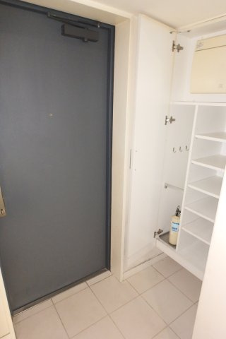 TLRレジデンス両国の収納