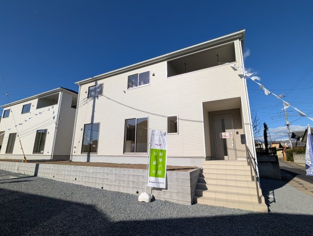 【外観】 | クレイドルガーデン高崎市箕郷町下芝第8ー① | お買い物便利なHALUNAMOまで徒歩9分！