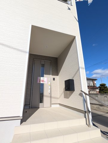 【玄関】 | クレイドルガーデン高崎市箕郷町下芝第8ー①