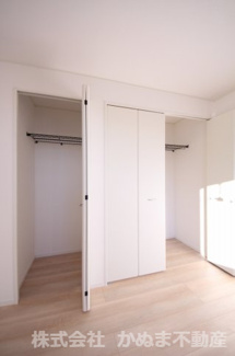 【収納】 | クレイドルガーデン鹿沼市緑町　第5　 | 〇クローゼット〇
２F7.5帖洋室の収納です　/25.11.1撮影